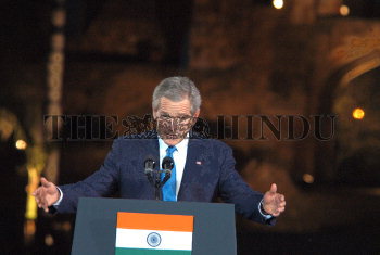 Image Id : 6999538 <span>Date : 2006-03-03 <span>Category : Politics</span>