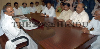 Image Id : 7117469 <span>Date : 2006-03-16 <span>Category : Politics</span>