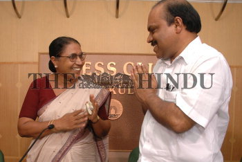 Image Id : 7266743 <span>Date : 2006-03-31 <span>Category : Politics</span>