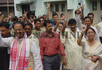 Image Id : 7319414 <span>Date : 2006-04-03 <span>Category : Politics</span>