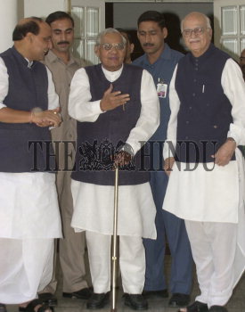 Image Id : 7355322 <span>Date : 2006-04-05 <span>Category : Politics</span>