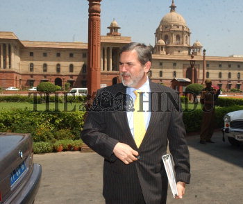 Image Id : 7374561 <span>Date : 2006-04-07 <span>Category : Politics</span>