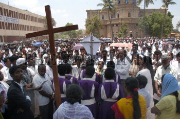 Image Id : 7456322 <span>Date : 2006-04-14 <span>Category : Religion and Belief</span>