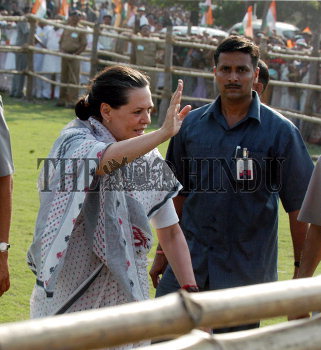 Image Id : 7529277 <span>Date : 2006-04-20 <span>Category : Politics</span>