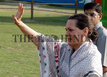 Image Id : 7529300 <span>Date : 2006-04-20 <span>Category : Politics</span>