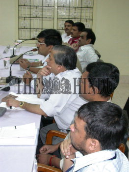 Image Id : 7545461 <span>Date : 2006-04-21 <span>Category : Politics</span>