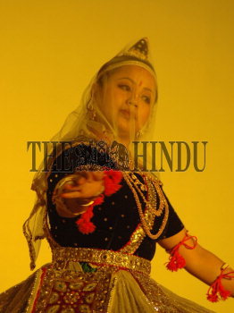 Image Id : 7579932 <span>Date : 2006-04-24 <span>Category : Arts Culture and Entertainment</span>