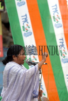 Image Id : 7581305 <span>Date : 2006-04-24 <span>Category : Politics</span>
