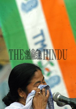 Image Id : 7581364 <span>Date : 2006-04-24 <span>Category : Politics</span>