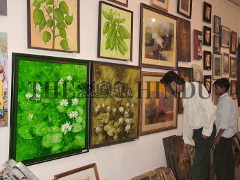 Image Id : 7676755 <span>Date : 2006-05-03 <span>Category : Arts Culture and Entertainment</span>