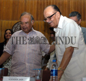 Image Id : 7678500 <span>Date : 2006-05-03 <span>Category : Politics</span>