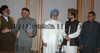 Image Id : 7678825 <span>Date : 2006-05-03 <span>Category : Politics</span>