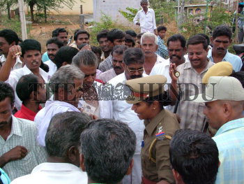 Image Id : 7723227 <span>Date : 2006-05-08 <span>Category : Politics</span>