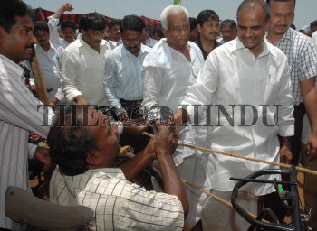 Image Id : 7740763 <span>Date : 2006-05-10 <span>Category : Politics</span>