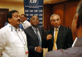 Image Id : 7763676 <span>Date : 2006-05-12 <span>Category : Economy Business and Finance</span>