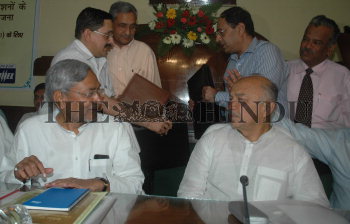 Image Id : 7925689 <span>Date : 2006-05-27 <span>Category : Politics</span>
