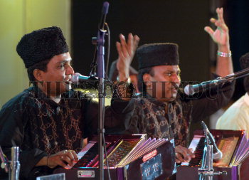Image Id : 8053796 <span>Date : 2006-06-08 <span>Category : Arts Culture and Entertainment</span>