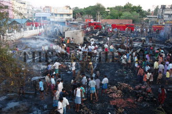 Image Id : 8069106 <span>Date : 2006-06-09 <span>Category : Disaster and Accident</span>