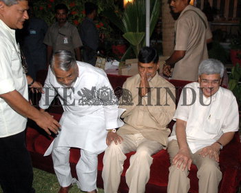 Image Id : 8071263 <span>Date : 2006-06-09 <span>Category : Politics</span>