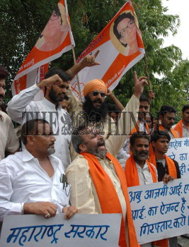 Image Id : 8435275 <span>Date : 2006-07-10 <span>Category : Politics</span>