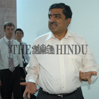 Image Id : 8455841 <span>Date : 2006-07-12 <span>Category : Economy Business and Finance</span>