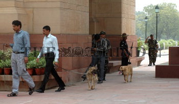 Image Id : 8485708 <span>Date : 2006-07-15 <span>Category : Crime Law and Justice</span>