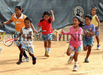 Image Id : 8497403 <span>Date : 2006-07-16 <span>Category : Sport</span>