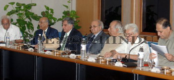 Image Id : 8538100 <span>Date : 2006-07-20 <span>Category : Politics</span>