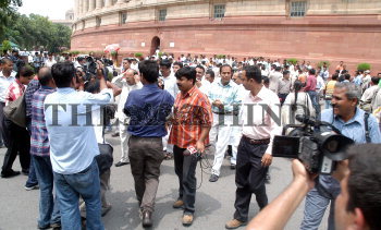 Image Id : 8573580 <span>Date : 2006-07-24 <span>Category : Politics</span>