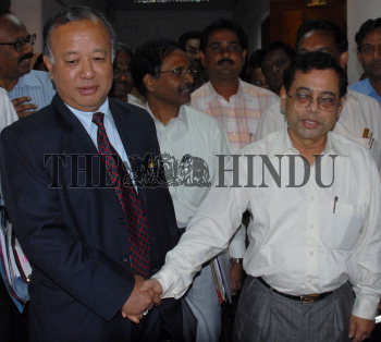 Image Id : 8573663 <span>Date : 2006-07-24 <span>Category : Politics</span>
