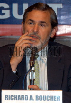Image Id : 8717551 <span>Date : 2006-08-04 <span>Category : Politics</span>