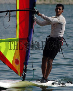 Image Id : 8795237 <span>Date : 2006-08-11 <span>Category : Sport</span>