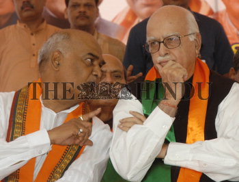 Image Id : 8980891 <span>Date : 2006-08-22 <span>Category : Politics</span>