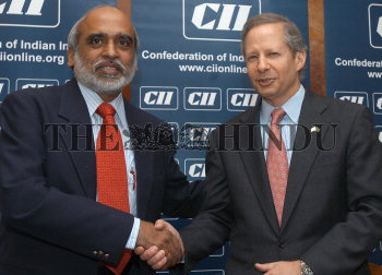 Image Id : 9337163 <span>Date : 2006-09-11 <span>Category : Economy Business and Finance</span>