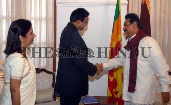 Image Id : 9355825 <span>Date : 2006-09-13 <span>Category : Politics</span>
