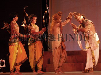 Image Id : 9459821 <span>Date : 2006-09-24 <span>Category : Arts Culture and Entertainment</span>