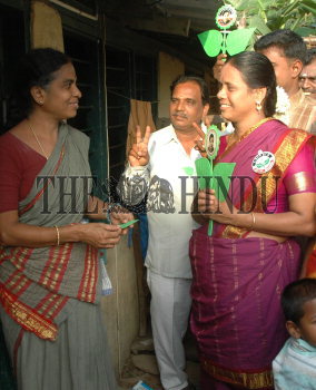 Image Id : 9506244 <span>Date : 2006-09-27 <span>Category : Politics</span>