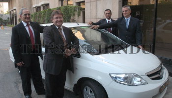 Image Id : 9506662 <span>Date : 2006-09-27 <span>Category : Economy Business and Finance</span>