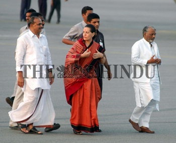 Image Id : 9507280 <span>Date : 2006-09-27 <span>Category : Politics</span>