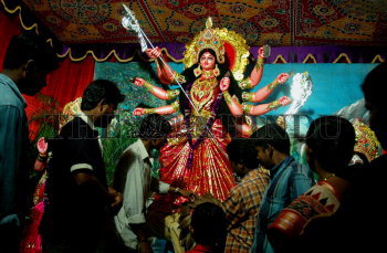 Image Id : 9547858 <span>Date : 2006-09-29 <span>Category : Arts Culture and Entertainment</span>