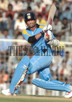 Image Id : 9630436 <span>Date : 2006-10-02 <span>Category : Sport</span>