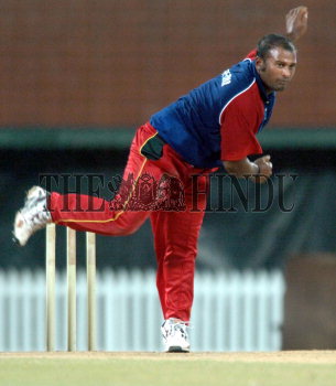Image Id : 9633102 <span>Date : 2006-10-03 <span>Category : Sport</span>
