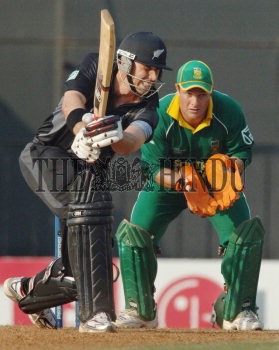 Image Id : 9850629 <span>Date : 2006-10-17 <span>Category : Sport</span>