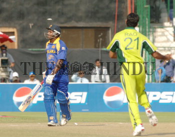 Image Id : 9851573 <span>Date : 2006-10-17 <span>Category : Sport</span>