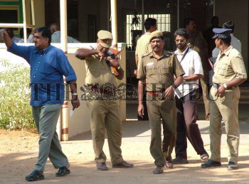 Image Id : 11084376 <span>Date : 2007-01-20 <span>Category : Crime Law and Justice</span>
