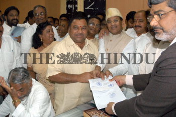 Image Id : 11579509 <span>Date : 2007-03-07 <span>Category : Politics</span>