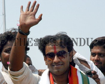 Image Id : 11825432 <span>Date : 2007-03-30 <span>Category : Politics</span>