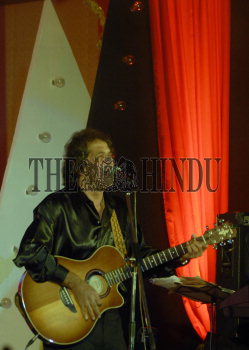 Image Id : 11835995 <span>Date : 2007-03-31 <span>Category : Arts Culture and Entertainment</span>