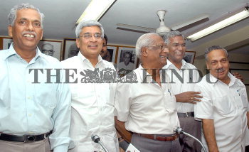 Image Id : 12443206 <span>Date : 2007-05-16 <span>Category : Politics</span>