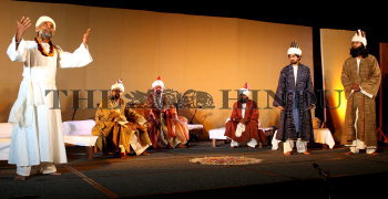 Image Id : 12815550 <span>Date : 2007-06-10 <span>Category : Arts Culture and Entertainment</span>